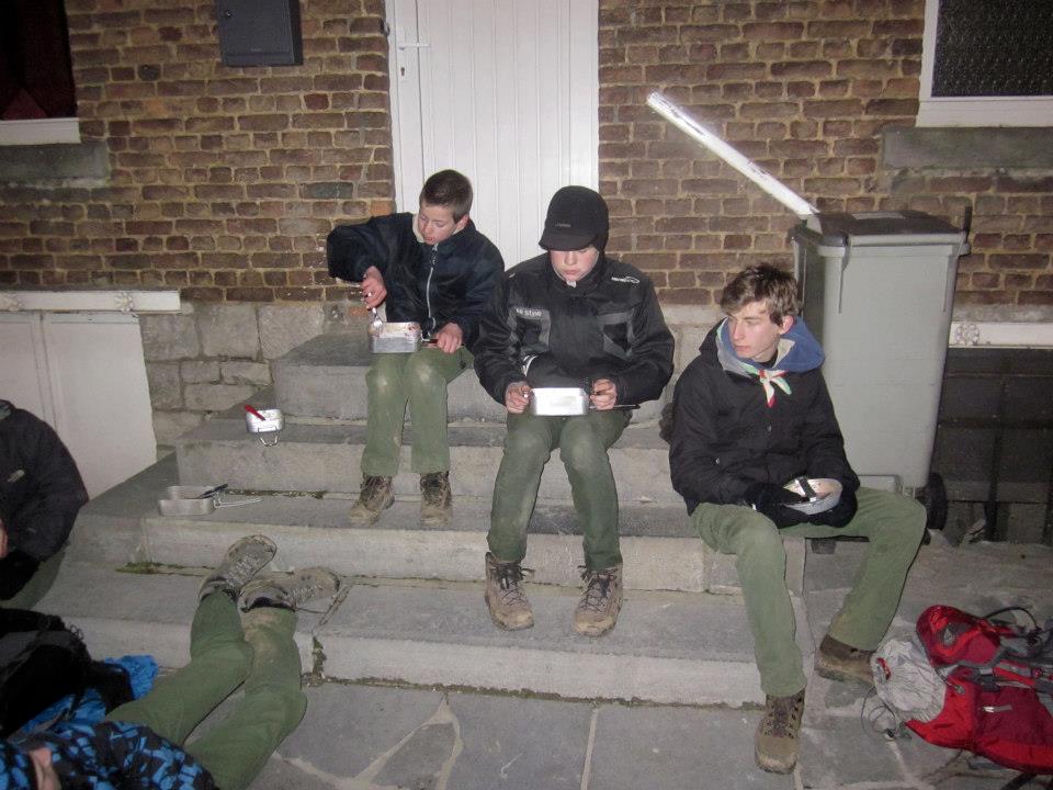 Sint-Martinus den XIIde - Paasdropping 2013